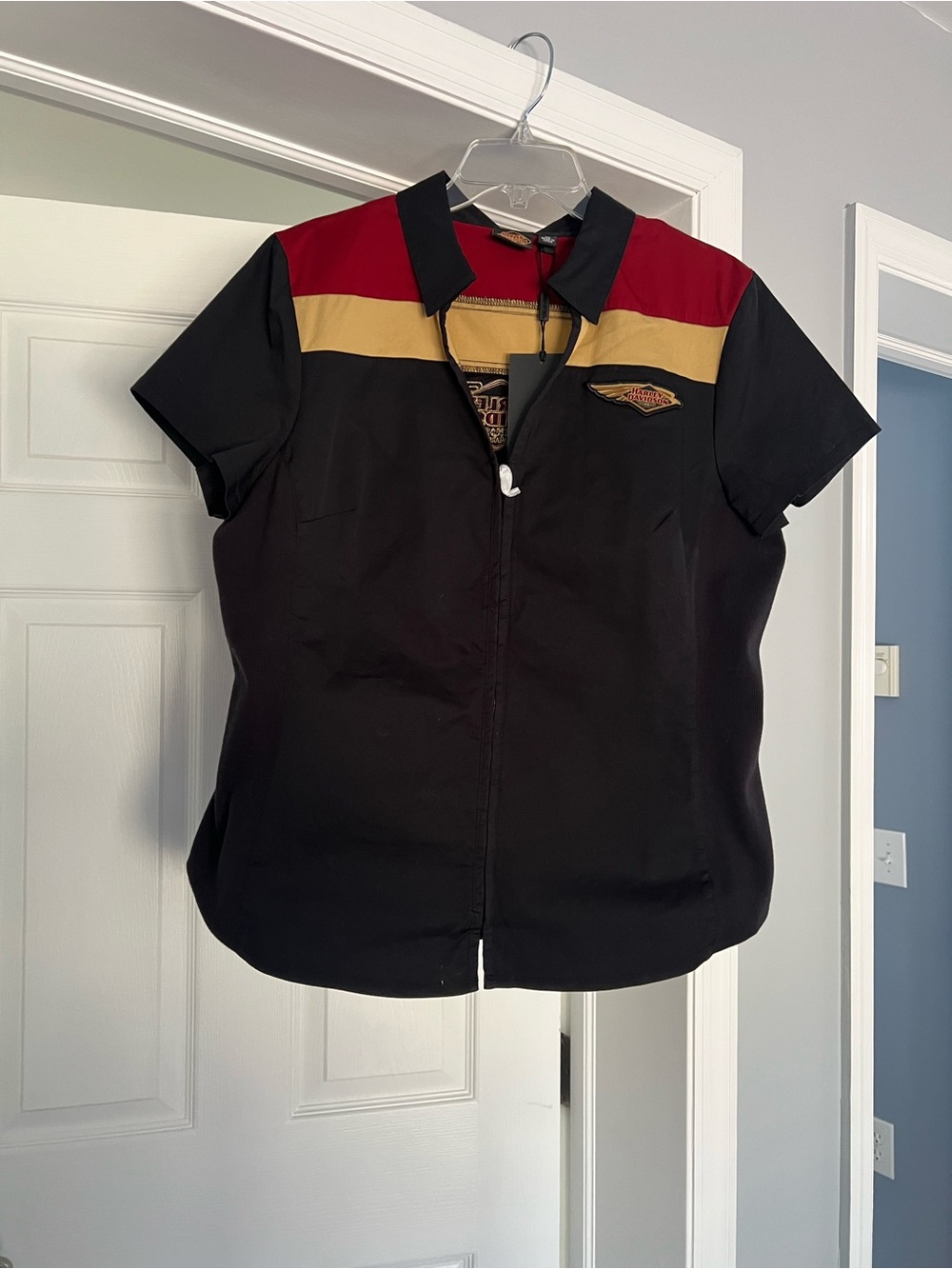 Harley Davidson Black Short Sleeve Zip Front Shirt with Red and Gold Stripe